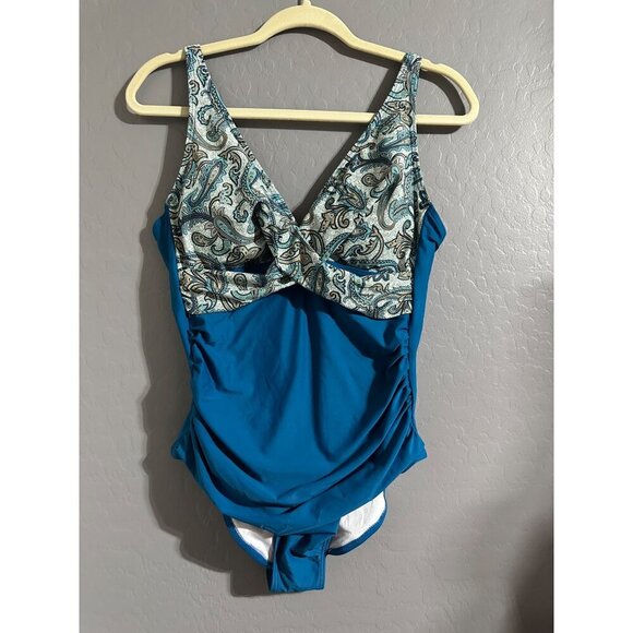 Eomenie Women's One Piece Swimsuit size M NWT - Picture 1 of 7